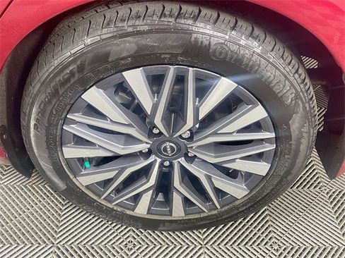 Used 2023 Nissan Altima 2.5 SV image 30