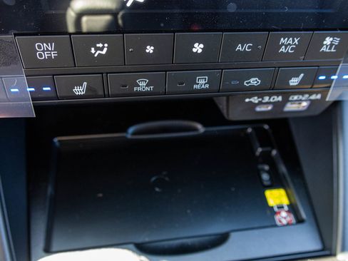 New 2026 Subaru Outback Touring XT AWD/4WD image 13