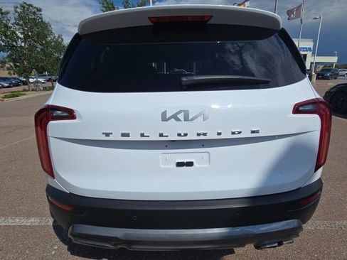 Used 2022 Kia Telluride EX w/ EX Premium Package FWD image 13