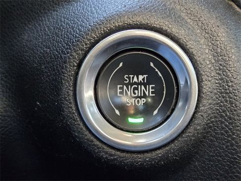 Used 2020 GMC Sierra 1500 Elevation w/ Trailering Package image 19