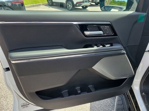 New 2025 GMC Sierra EV Denali image 7