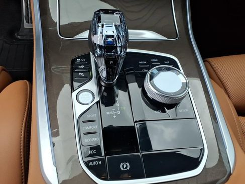 Used 2023 BMW X5 xDrive40i w/ M Sport Package AWD/4WD image 27