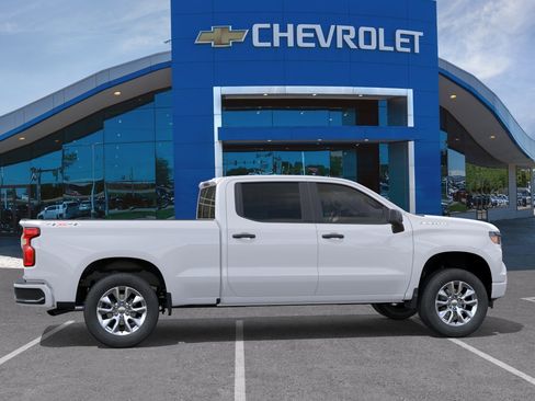 New 2026 Chevrolet Silverado 1500 Custom AWD/4WD image 29