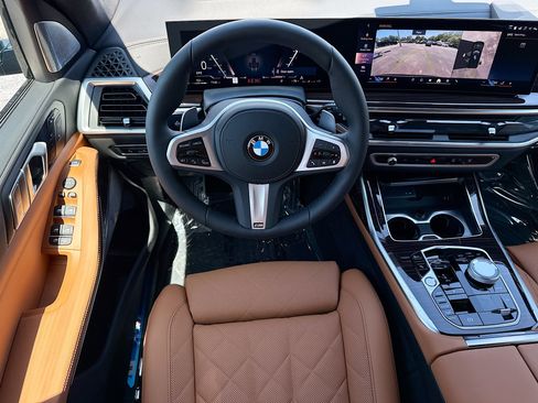 New 2027 BMW X7 xDrive40i w/ Executive Package AWD/4WD image 18
