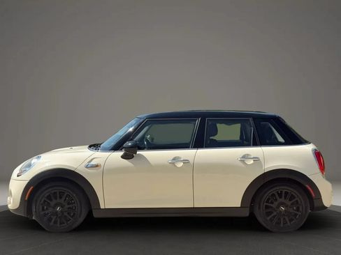 Used 2016 MINI Cooper S FWD image 6