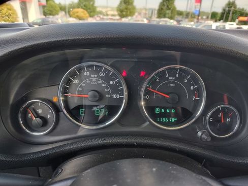 Used 2015 Jeep Wrangler Unlimited Sport AWD/4WD image 13