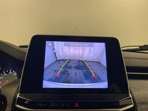 Used 2022 Jeep Compass Latitude w/ Convenience Group image 11