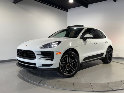 Used 2021 Porsche Macan S AWD/4WD image 1