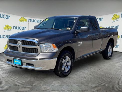 Used 2024 RAM 1500 Classic SLT AWD/4WD image 3