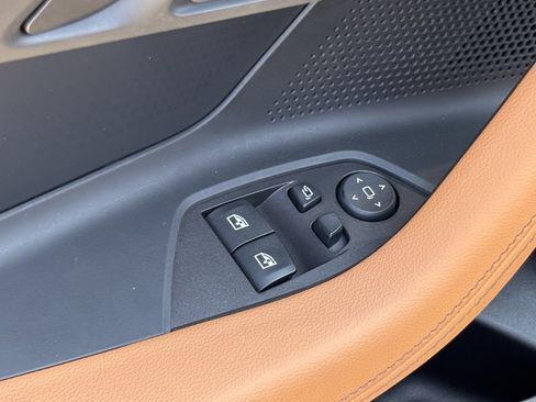 Used 2025 BMW 230i Coupe w/ Premium Package image 14