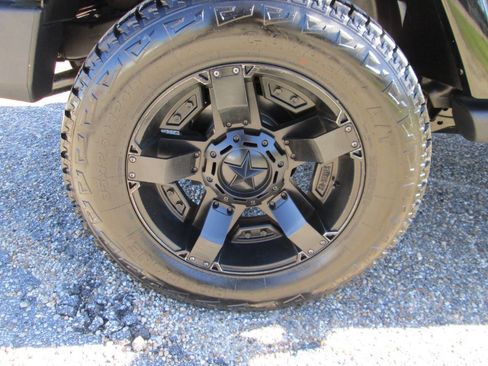 Used 2011 Jeep Wrangler Unlimited Sahara w/ Trailer Tow Group image 48