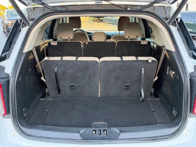 Used 2022 Ford Explorer 4WD image 11