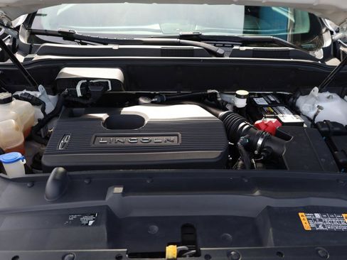 Used 2019 Lincoln Nautilus Reserve w/ Cargo Utility Package FWD image 17