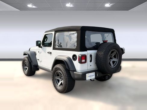 Used 2024 Jeep Wrangler Sport AWD/4WD image 3