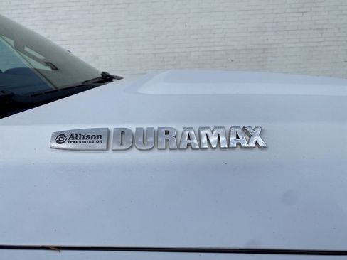 Used 2019 GMC Sierra 2500 Denali w/ Duramax Plus Package image 10