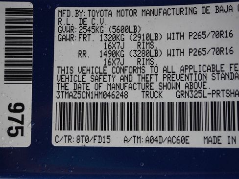 Used 2017 Toyota Tacoma TRD Off-Road image 43