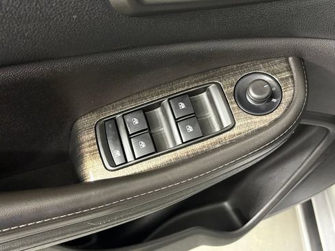 Certified 2015 Chevrolet Malibu LT FWD image 17