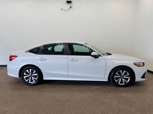 Used 2023 Honda Civic LX image 7