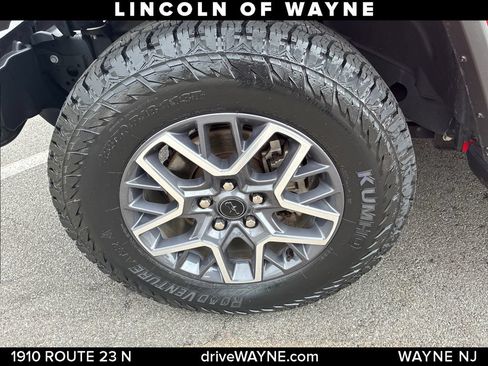 Used 2024 Jeep Wrangler Unlimited Sahara AWD/4WD image 24