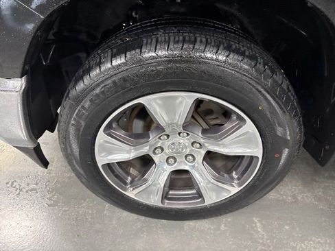 Used 2023 RAM 1500 Laramie AWD/4WD image 35