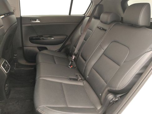 Used 2021 Kia Sportage EX FWD image 18