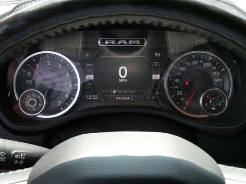 Used 2020 RAM 1500 Laramie AWD/4WD image 21