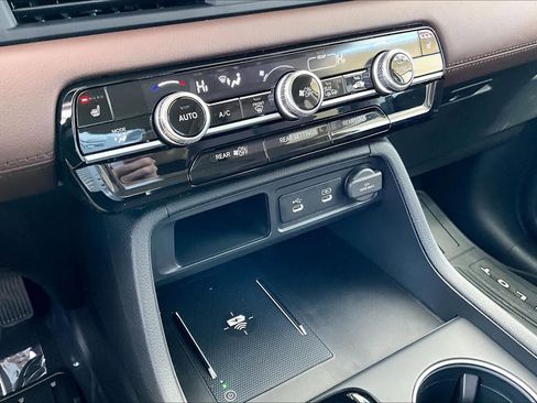 New 2026 Honda Pilot Touring image 20