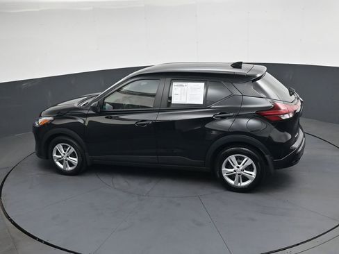 Certified 2025 Nissan Kicks Play S FWD image 38