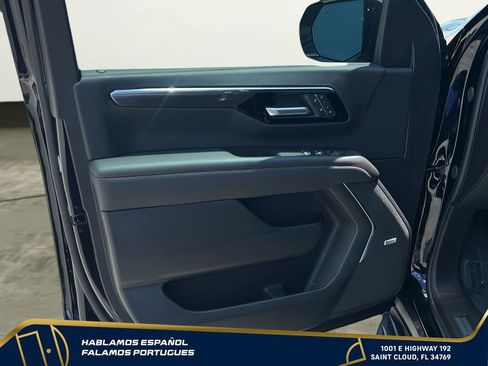 New 2026 Chevrolet Suburban RST w/ Advanced Technology Package AWD/4WD image 10