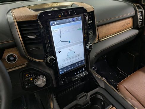 Used 2024 RAM 2500 Limited w/ Safety Group image 12