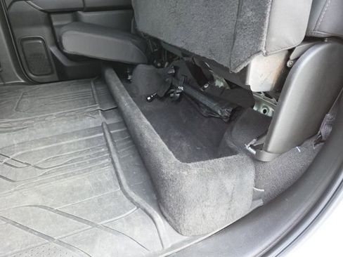 Used 2022 Chevrolet Silverado 1500 Custom Trail Boss w/ LPO, Dark Essentials Package image 44