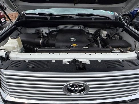 Used 2014 Toyota Tundra Limited w/ Limited Premium Package AWD/4WD image 41