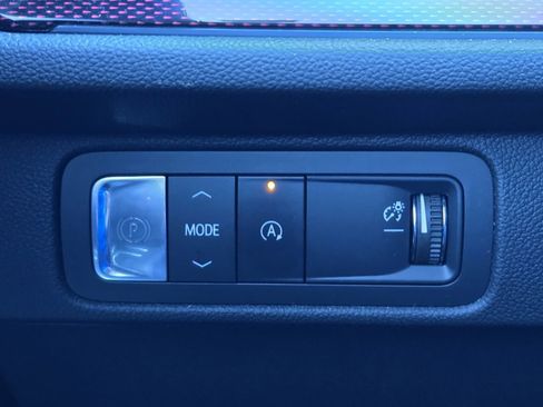 Used 2024 Chevrolet Traverse RS w/ LPO, Floor Liner Package image 20