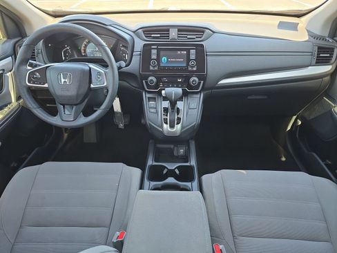 Used 2017 Honda CR-V LX image 9