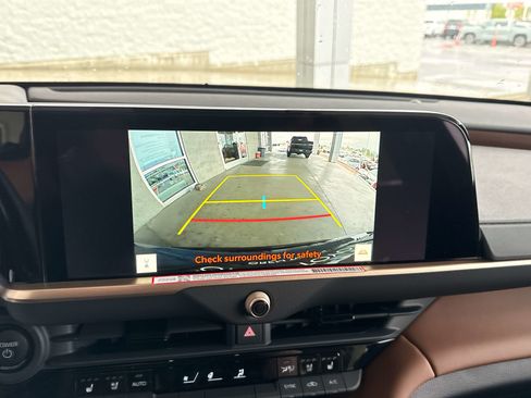 New 2026 Toyota Crown Signia AWD/4WD image 17