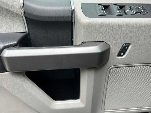 Used 2020 Ford F250 XLT w/ XLT Value Package image 10