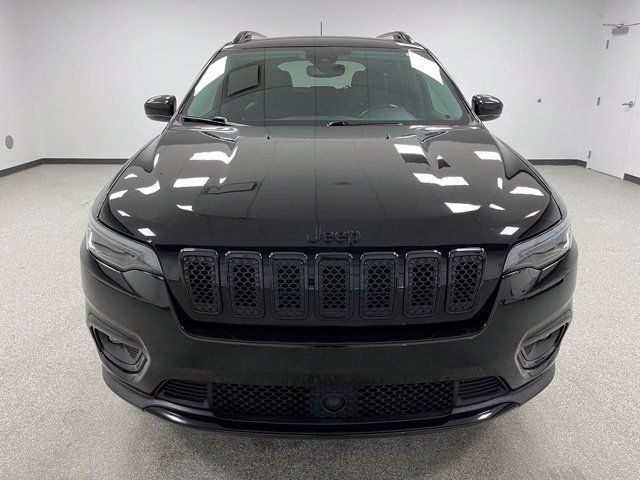 Used 2021 Jeep Cherokee Latitude Plus FWD image 3