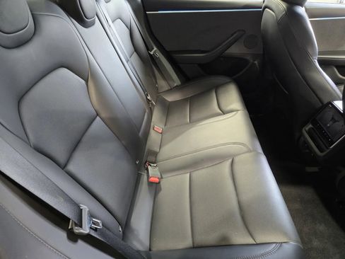 Used 2024 Tesla Model 3 Standard Range RWD image 9
