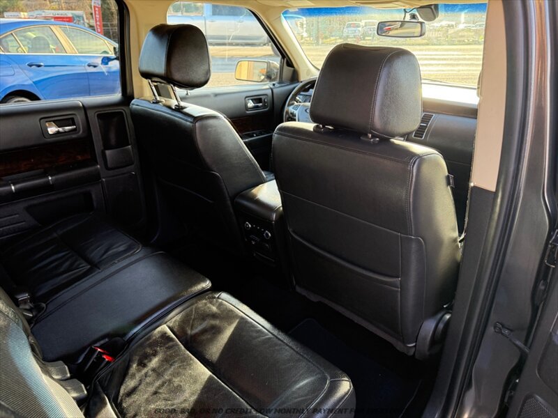 Used 2019 Ford Flex Limited AWD/4WD image 22