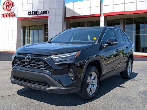 Used 2024 Toyota RAV4 XLE image 5