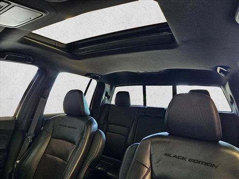 Used 2022 Honda Ridgeline Black Edition image 14