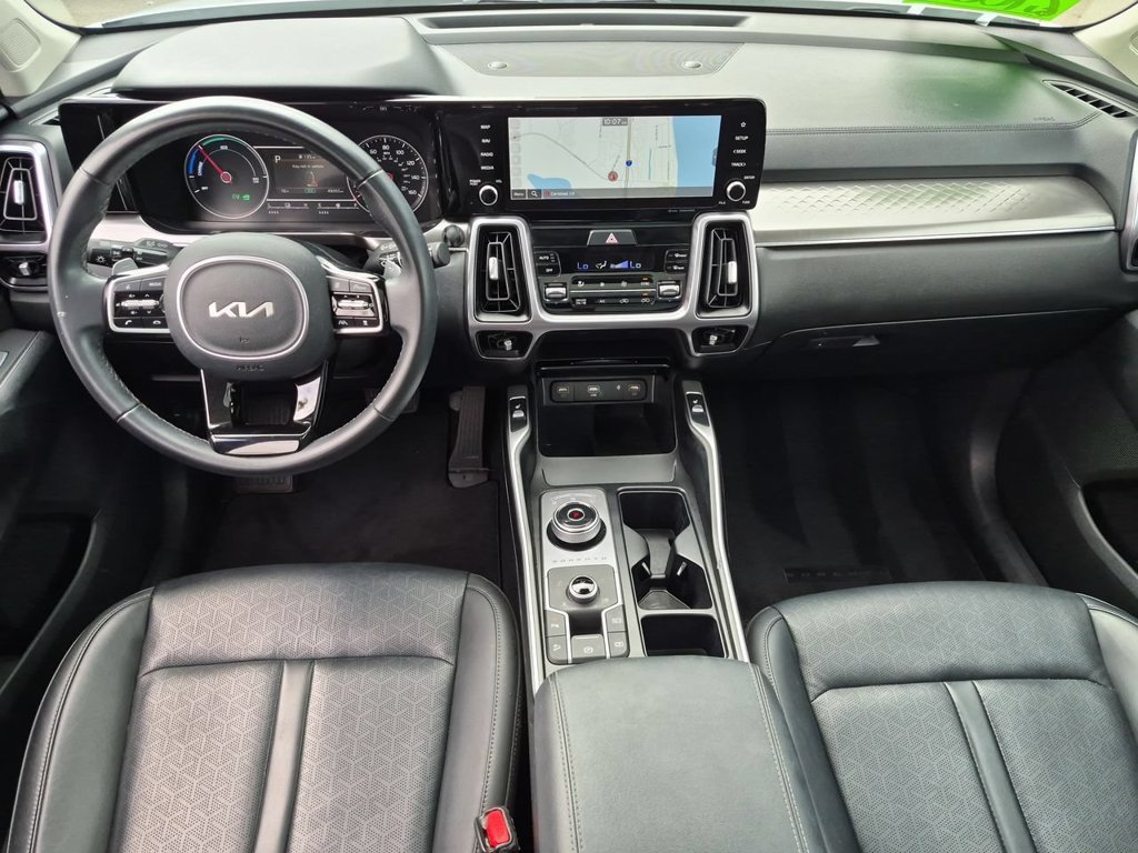 Certified 2023 Kia Sorento EX w/ Panoramic Sunroof Package AWD/4WD image 21