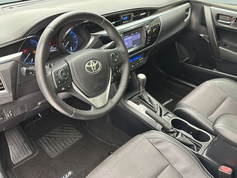 Used 2016 Toyota Corolla S FWD image 12