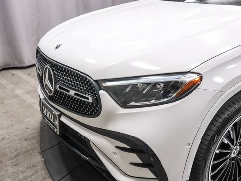 Used 2023 Mercedes-Benz GLC 300 4MATIC w/ AMG Line image 9
