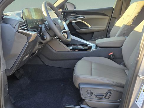 New 2025 Audi Q5 Premium Plus image 13