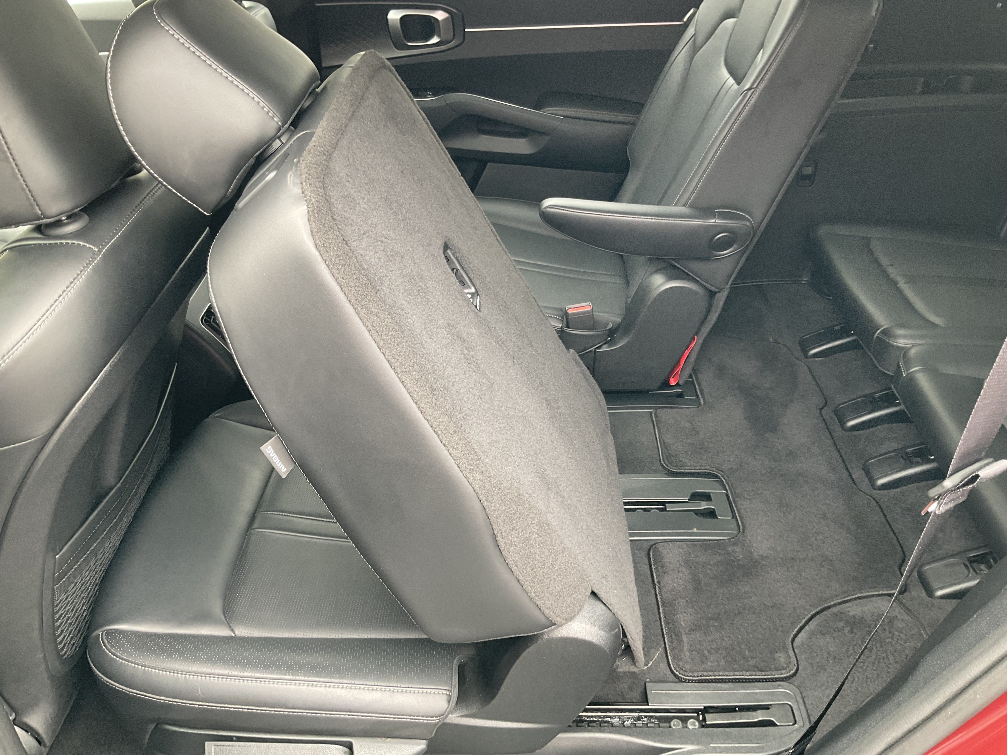 Used 2025 Kia Sorento EX AWD/4WD image 34