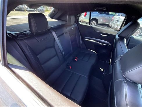 Used 2025 Cadillac XT4 Premium Luxury AWD/4WD image 36