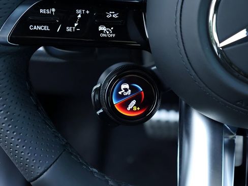 New 2026 Mercedes-Benz GLE 53 AMG 4MATIC image 35