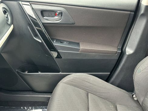 Used 2017 Toyota Corolla iM w/ All-Weather Mat Package image 29