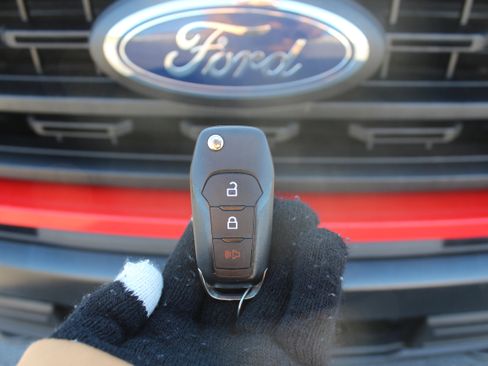 Used 2022 Ford F150 XL image 50